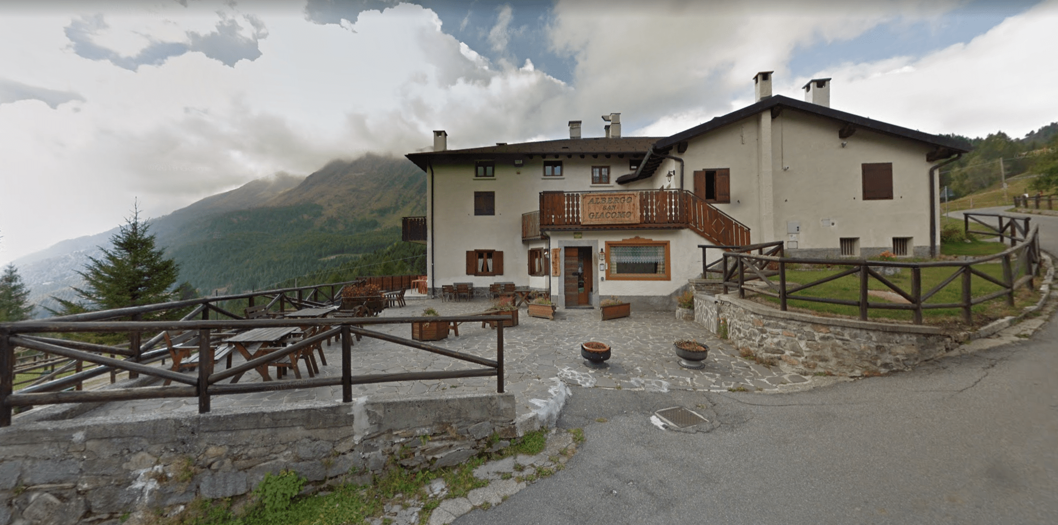 albergo san giacomo mortirolo